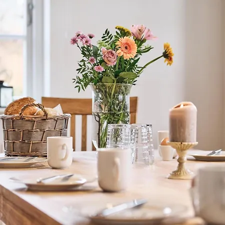 Markerup - Großzügig Mit Kamin, Sauna&spielhaus *