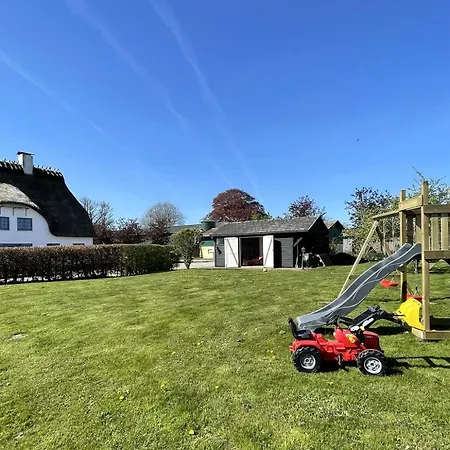 Markerup - Grosszuegig Mit Kamin, Sauna & Spielhaus Husby (Schleswig-Flensburg)